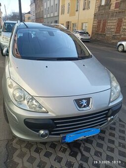 Peugeot 307 kombi, šedá metal.,tažné, 08/2007, 188 tis. km