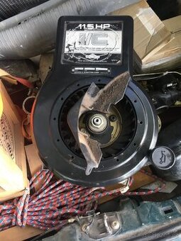 Prodám motor briggs and stratton 11,5 HP - 1