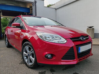 benzínový Ford Focus 74kW-101Ps 2013 SUPER STAV A VÝBAVA