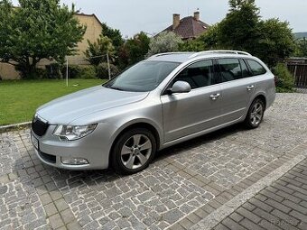 ŠKODA SUPERB KOMBI 2011 2.0TDI AMBITION