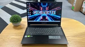 GIGABYTE G5 KF5