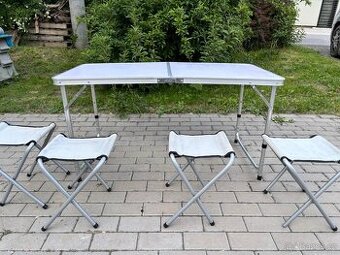 Skládací kempingový stůl 60×60 cm + 4 židle