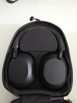 Sony WH-1000XM5