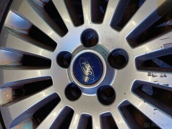 Originál kola FORD R17