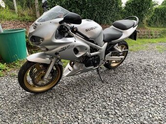 Suzuki 650 sv