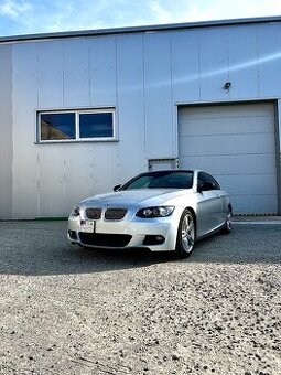 2010 BMW 335i N54 E93 93,000km
