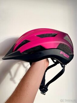 Cyklistická helma R2 EXPLORER – vel. M, jako nová
