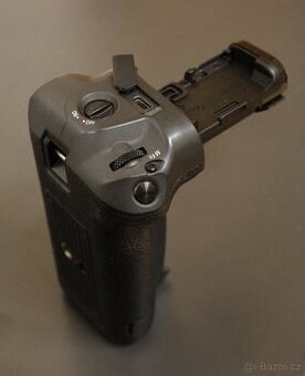 CANON EOS R - Battery Grip (PC: 8.000,-)