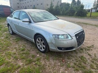 AUDI A6 3.2 Quattro