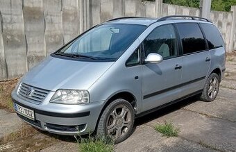 VW SHARAN,rv.6/2010,1.9TDi-96kW,221tis.km,nová STK