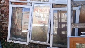 3-křídlé okno s pevným středovým fixem