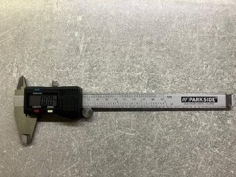 Posuvné měřítko digitální