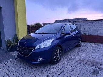 Peugeot 208 1.2VTi 60Kw 1. majitel - 1