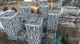 Prostorná dvojgaráž v projektu Garden Towers, Praha 3 - 1