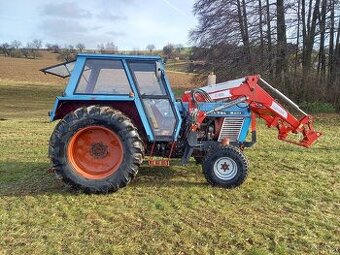 Zetor Crystal 8011 nakladačem