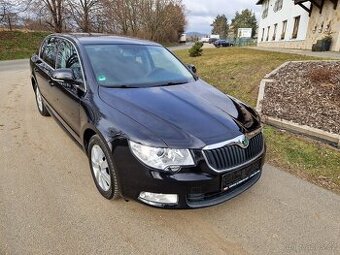 Škoda Superb 2 1,4 TSI, 92 KW xenony, vyhř. sed.