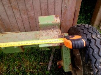 Náprava na přívěsný vozik