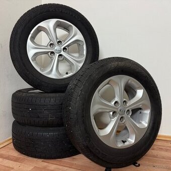 KIA SORENTO II 5x114,3 R17 ET41+LETNÍ 235/65R17 6mm