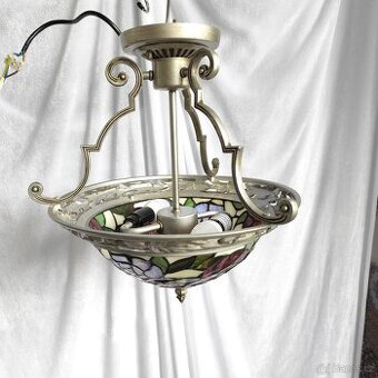 Retro vitrážové Lustr TIFFANY barevného opálového skla 2 žár