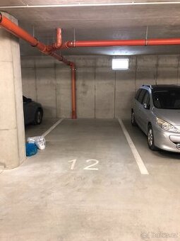 Pronájem garážového stání