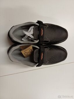 Pracovní boty velikost 46