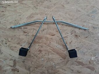 Věšák do auta ramínko