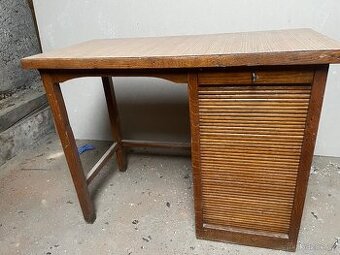 Starý školní stolek - 1