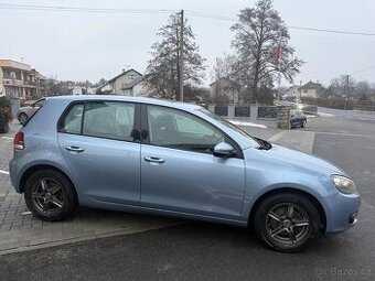 VW Golf6 1.4TSI 90kw HIGHLINE vyhř. sedačky 1.maj jen 144km