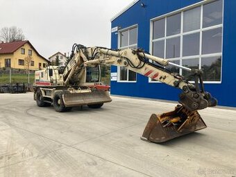 Liebherr A 900 C Litronic, "offset", kolový bagr, kolové r