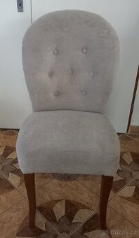 dřevěná jídelní židle z masivního dřeva Oval