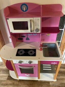 Dřevěná kuchyňka dětská