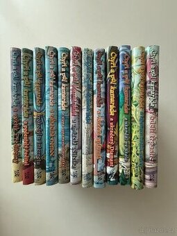 Čtyři a půl kamaráda – 12 dílů (dětská detektivní série)