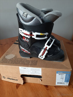 Lyžáky Alpine vel. 33, 21cm,  helma Civit XS