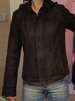 Zánovní KARA kožená bunda, vel. 38 s kapucí