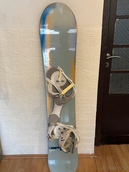 Prodam damsky set snowboard, boty 39vel., fusak