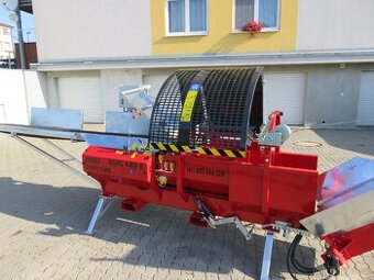 Štípací automat na dřevo