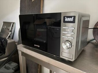 Mikrovlnná trouba Gorenje MO20A3X nerez