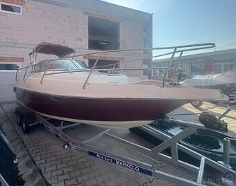 Kajutová loď Cruiser 700-včetně nového lodního přívěsu