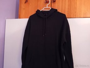 Černá oversized mikina/šaty s kapucí