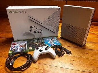 Xbox one S 1TB + 3 hry