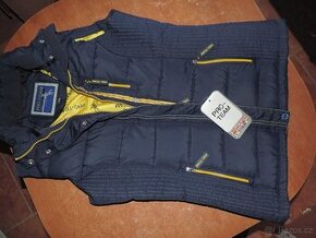 Jezdecké vesty + mikiny HKM