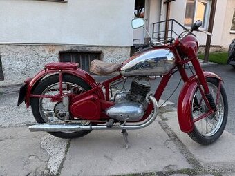 Jawa 250 Pérák s TP