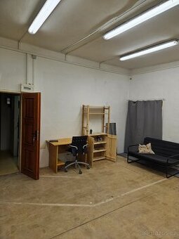 Nabídka pronájem 30 m2 Brno střed kancelář učebna dílna