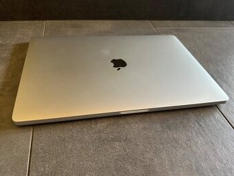 Macbook Pro 2016 15-inch