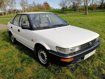 Toyota Corolla liftback E9, r.v. 1991_veterán