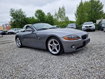 BMW Z4 CABRIO,2.5i,141KW,LPG,AUTOMAT,XENON,KŮŽE,DVĚ STŘECHY