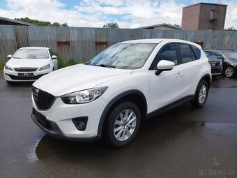 MAZDA CX 5 BENZÍN 2.0i 121 KW.1.MAJITEL.NEHAVAROVÁNO.8x ALU.