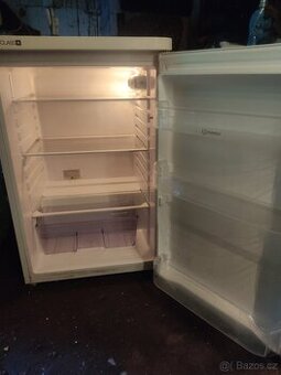lednice Indesit 86/55cm A+