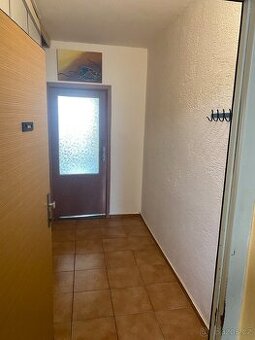 Pronájem garsonky (0+1), Ostrava - 4220,- Kč - 1