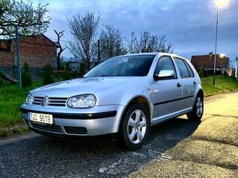 Golf IV